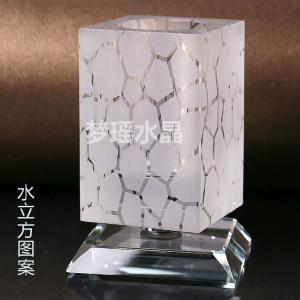 水晶筆筒
